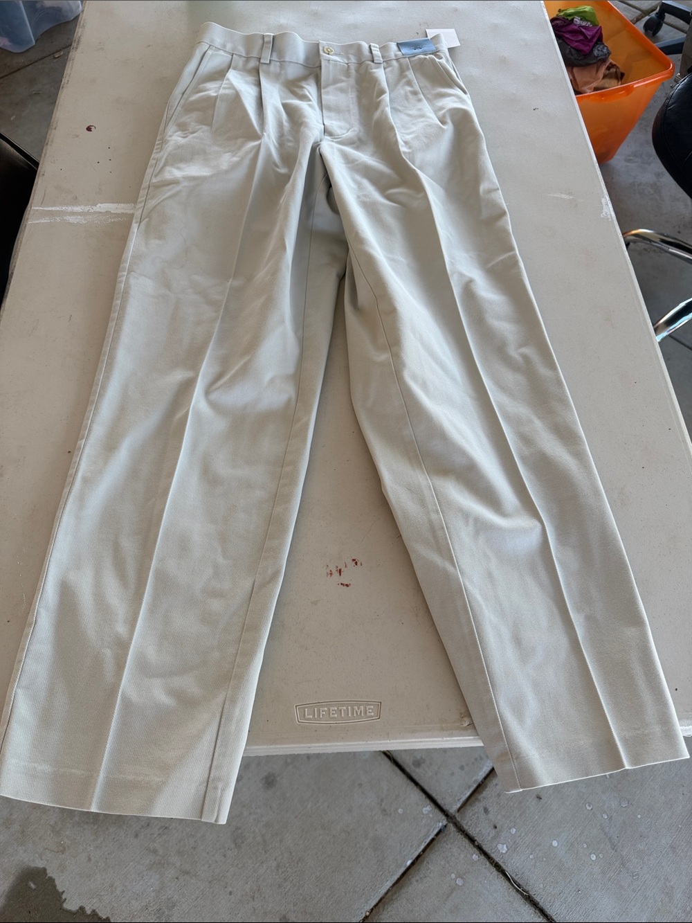NWT Nordstrom Pumice Pleated Chinos